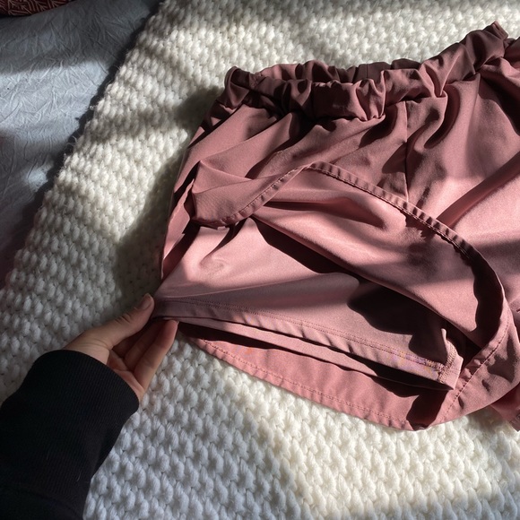 Shein athletic shorts - Picture 2 of 4